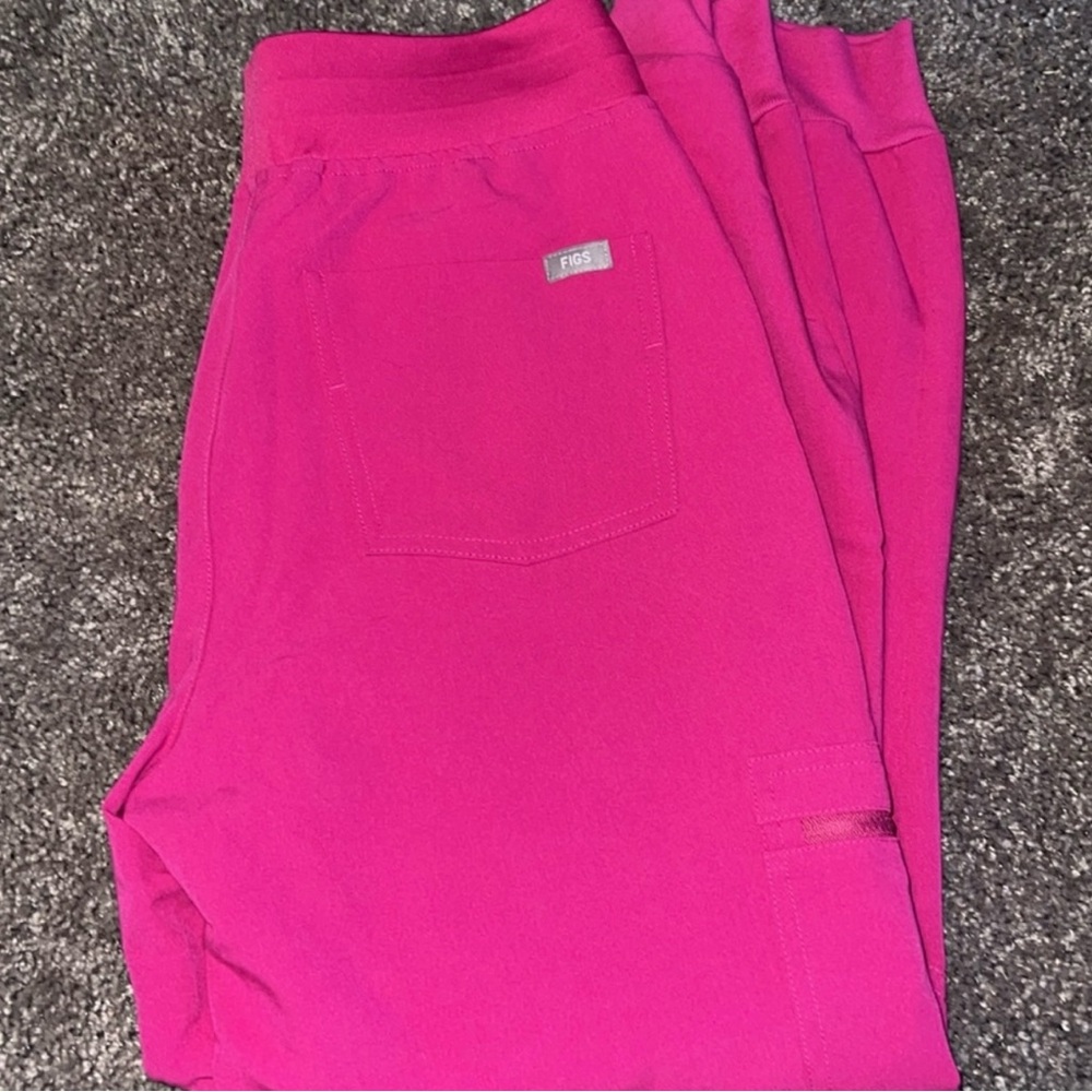 Fig joggers size small petite brand new bought and too small